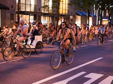 nude race|Take a look at photos from World Naked Bike Ride Chicago 2021.